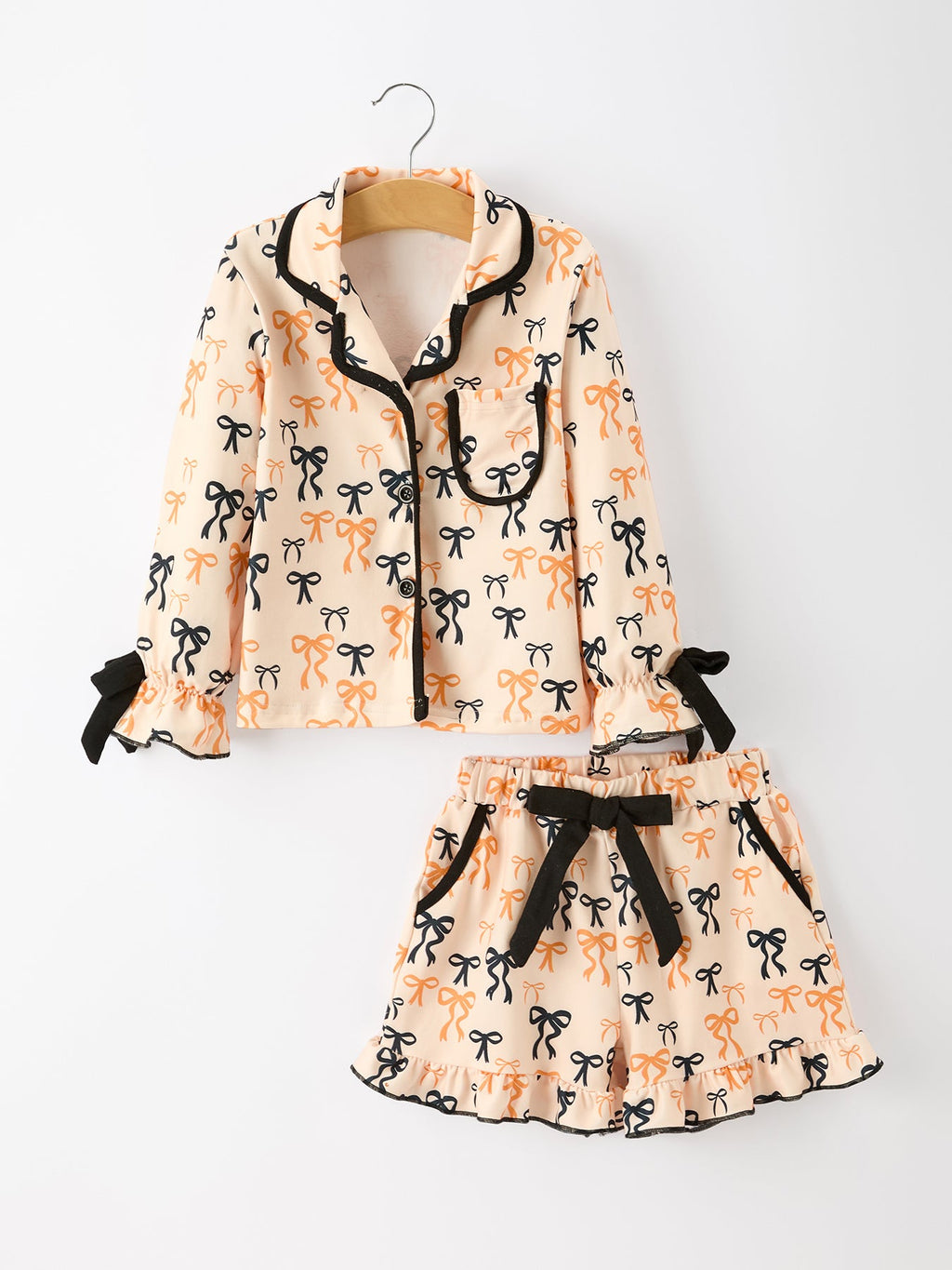 Girls Halloween Pajama Set – Bow Print Long Sleeve Top & Ruffle Shorts